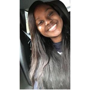 Meet your Posher, Samara